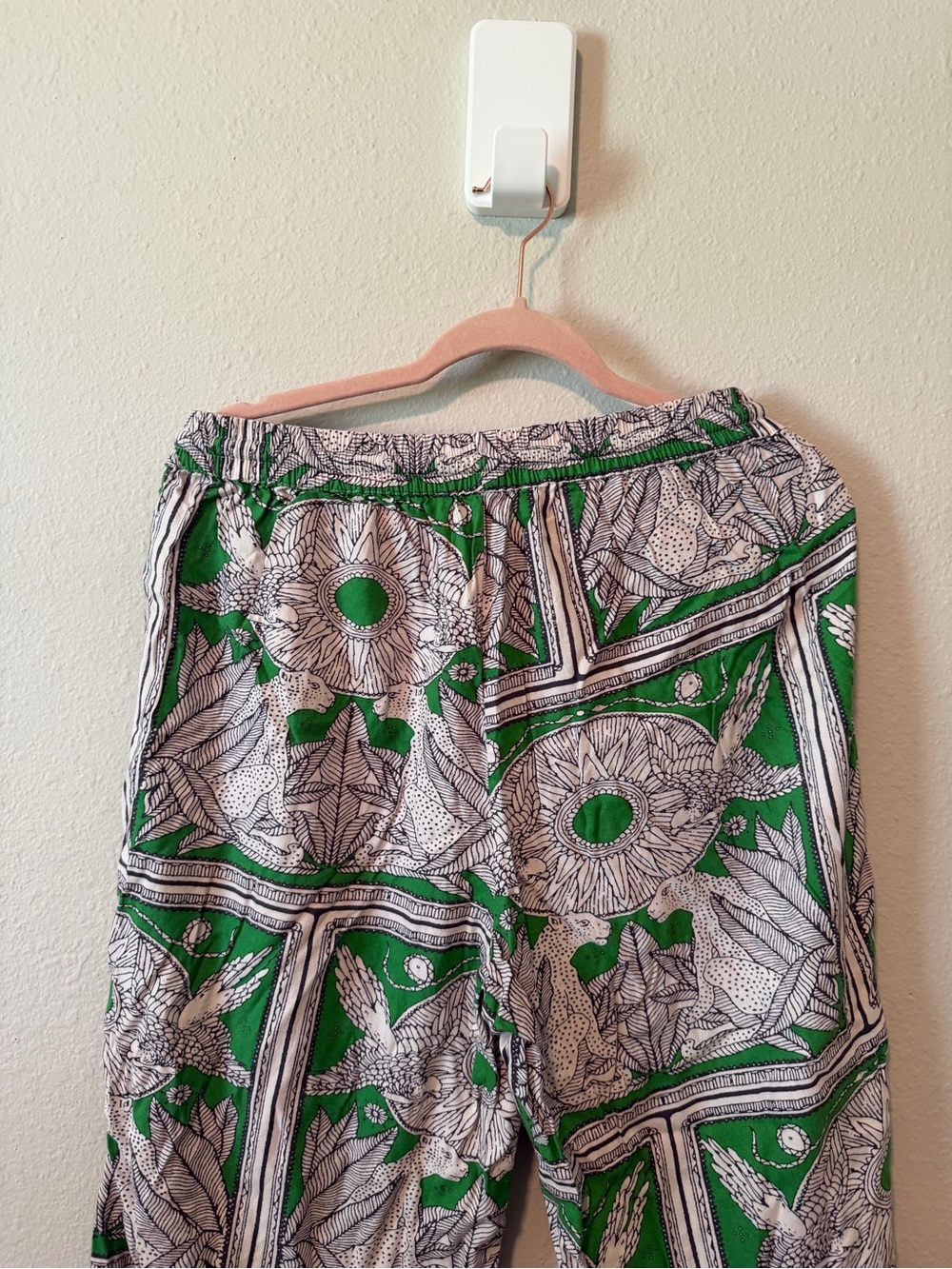 Anthropologie Real Fun Wow Flannel Pajama Bottoms Green White Medium GUC G(002) - Picture 8 of 8